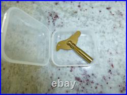 Vintage German Singing Bird Box Musical Automaton Bird Shape Key Original Key Vintage German Singing Bird Box Musical Automaton Bird Shape Key Original Key