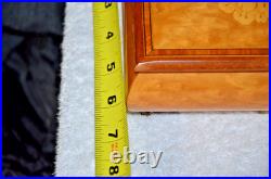 Vintage Italian Burl Wood Musical Jewelry Box Sorrento Plays Torna a Surriento