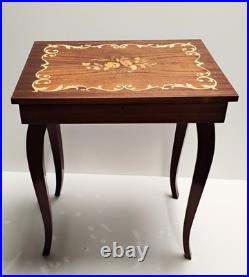 Vintage Italian Inlaid Floral Pattern Small Table Jewelry Music Box No Key 17