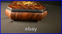 Vintage Italian Marquetry Musical Inlay Reuge Musical Jewelry Box Swiss Movement Vintage Italian Marquetry Musical Inlay Reuge Musical Jewelry Box Swiss Movement