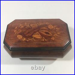 Vintage Italian Sorrento Inlaid Musical Jewelry Box Plays'Torna a Surriento