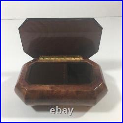 Vintage Italian Sorrento Inlaid Musical Jewelry Box Plays'Torna a Surriento