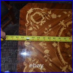 Vintage Italian Sorrento Wooden Wood Inlaid Side Table 26X24X18