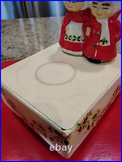 Vintage Marshall Fields Uncle Mistletoe & Aunt Holly Christmas Music Box