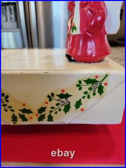 Vintage Marshall Fields Uncle Mistletoe & Aunt Holly Christmas Music Box