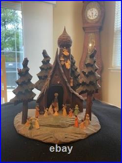 Vintage Oberammergau German Hand crafted Nativity Music box Large 10X8X6 A++++