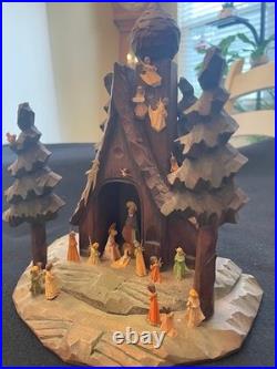 Vintage Oberammergau German Hand crafted Nativity Music box Large 10X8X6 A++++