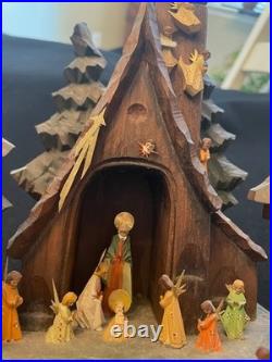 Vintage Oberammergau German Hand crafted Nativity Music box Large 10X8X6 A++++