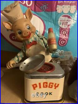 Vintage Piggy Chef Musical Box