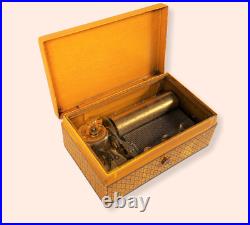 Vintage REUGE 2 Air 50 Note Snuff Box Music Box (Video Inc.)