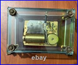 Vintage ROMANCE San Francisco Music Box Co. Swiss Made Reuge Gift