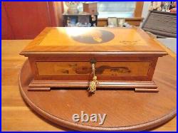 Vintage Reuge 35349 Switzerland Mozart Inlaid Portrait Music Box 72/3