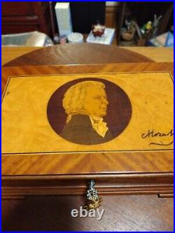 Vintage Reuge 35349 Switzerland Mozart Inlaid Portrait Music Box 72/3