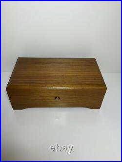 Vintage Reuge 72 note music box 3 songs Switzerland Solid walnut Box Gorgeous