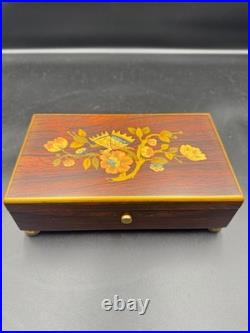 Vintage Reuge Saint Croix Swiss Music Box Wood Inlay 3 Songs Works #35074