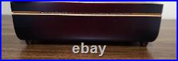Vintage Reuge Sainte-Croix 4/50 Music Box Beautiful Box and Sound! (See Video) Vintage Reuge Sainte-Croix 4/50 Music Box Beautiful Box and Sound! (See Video)