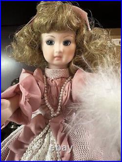 Vintage Royal Heirloom Doll on Music Box with Movement sitting at Makeup Bench