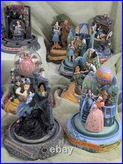 Vintage San Francisco Music Box Company Wizard of Oz Musical Cloche Dome Set 12