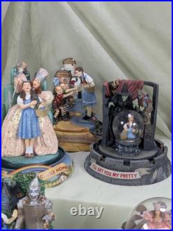 Vintage San Francisco Music Box Company Wizard of Oz Musical Cloche Dome Set 12