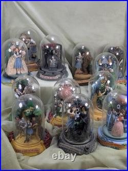 Vintage San Francisco Music Box Company Wizard of Oz Musical Cloche Dome Set 12