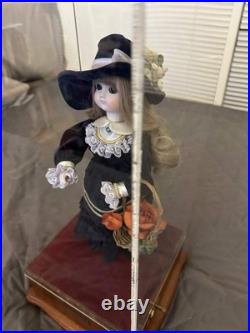 Vintage Sankyo Shoji Doll Music Box Automata Sylvaine Invitation to the Dance