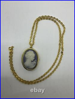 Vintage Sankyo & Wan Cameo Music Box Pendant- Plays Where Do I Begin Love Story
