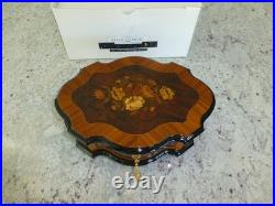 Vintage Swiss Reuge Music Box W. A. Mozart CH 3/72 (Watch the Video)