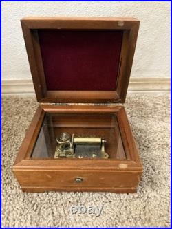 Vintage Thorens Swiss Made Wind-Up Music Box Single Tune 38 Key