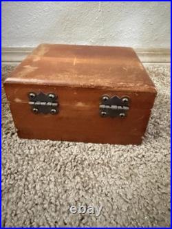 Vintage Thorens Swiss Made Wind-Up Music Box Single Tune 38 Key