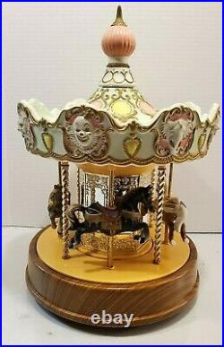 Vintage Waco Japan Ceramic 14 Horse/Clown Carousel Merry-Go-Round FREE SHIPPING