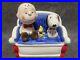 Vintage-Willitts-Snoopy-Charlie-Brown-on-a-Couch-Music-Box-NICE-01-sjfo