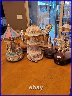 Vintage carousel set