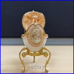 Vtg Cameo Jeweled Real Ostrich Egg Pedestal Hinged Box Music Box Rhinestones