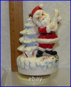 Vtg Josef Originals Santa Xmas Tree Music Box w Label Ceramic Japan Musical 9169 Vtg Josef Originals Santa Xmas Tree Music Box w Label Ceramic Japan Musical 9169