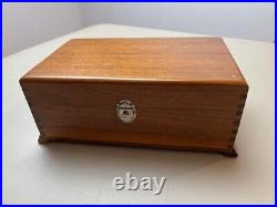 WIND-UP MUSIC BOX with 11 4.5 DISCs Swiss Made for THORENS INC New Hyde Park NY