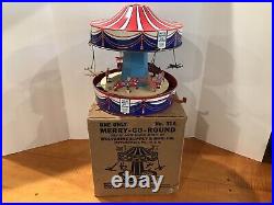 WOLVERINE NO. 31 31A MERRY-GO-ROUND MUSICAL CAROUSEL TIN WIND UP LITHO withbox