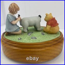 Winnie the Pooh Piglet Eeyore Music Box Wooden Base I have my friends WORKS