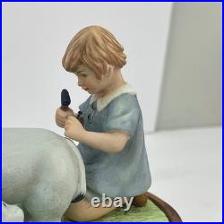 Winnie the Pooh Piglet Eeyore Music Box Wooden Base I have my friends WORKS