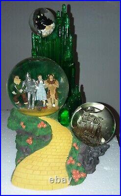 Wizard of Oz Yellow Brick Road Emerald City Music Box Snow Globe Westland 1820