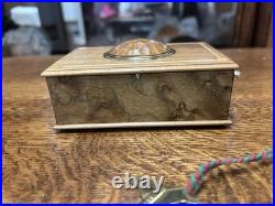 Wood Case Singing Bird Box Beautiful Working Condition Karl Griesbaum Guaranteed