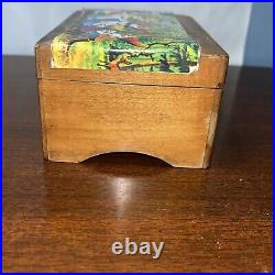 Working Snow White Snuffbox Music Box 2 Melodies Lindt Branded Swiss Made