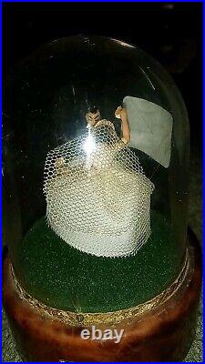 Works! Vintage REUGE Dancing Bride and Groom Domed Globe Music Box Wedding March