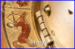 Zodiac Musical Flip Top Table Lighter